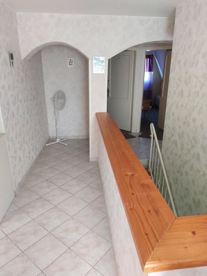 Bük Gaestehaus Neumann מראה חיצוני תמונה
